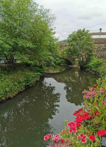 Beautiful Riverside Home, Hebden Bridge, Woodland Views, Sleeps 2 - 9 エクステリア 写真